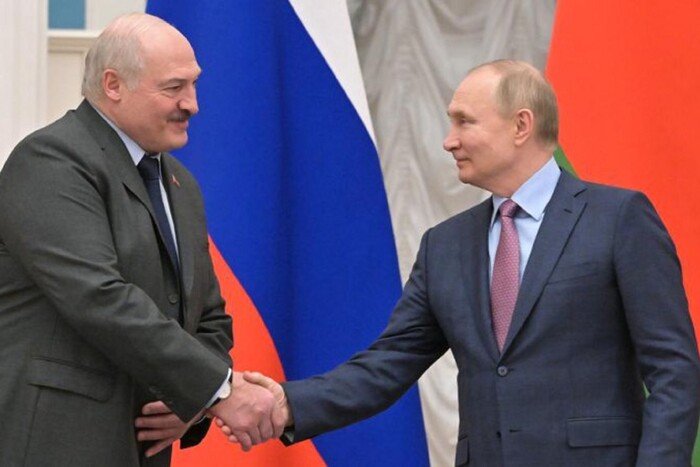 Лукашенко запросив Путіна «махнути» в Антарктиду