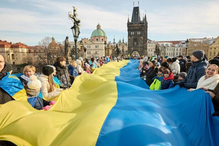 Как украинцы относятся к полякам, евреям и русскоязычным – результаты опроса