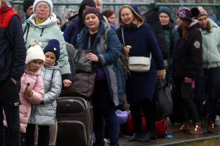 Одна з країн ЄС пропонує повертати біженців до «безпечних» регіонів України