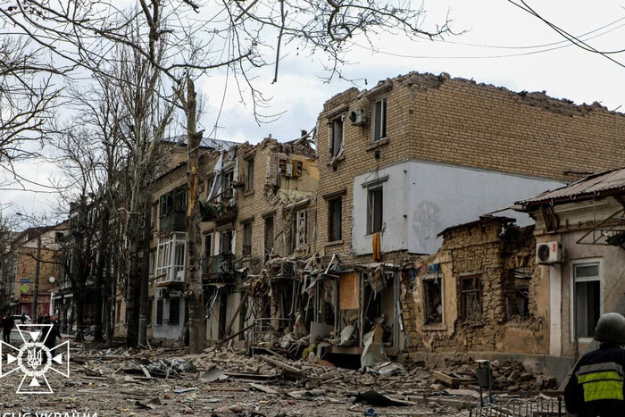 Загибель волонтерів у Бериславі через атаку РФ. Франція почала розслідування