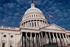 Сенат США представив новий законопроєкт щодо допомоги Україні