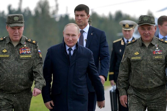 Британська розвідка повідомила за рахунок чого Путін збільшив військові витрати