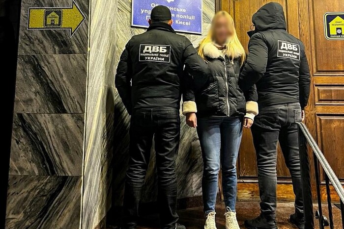 У Києві шахрайка виманила у клієнтів банку майже 86 млн грн