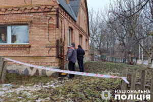 На Житомирщині поліція знайшла в будинку тіла сімох чоловіків (фото, відео)