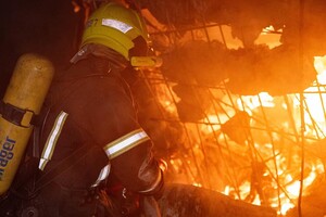 Атака дронів на Вінниччину: загорівся інфраструктурний об'єкт