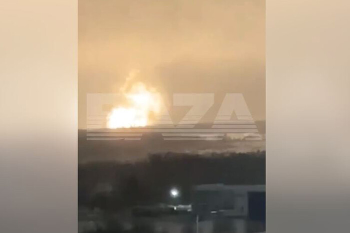 У Росії стався потужний вибух у районі заводу, який виробляє боєприпаси (відео)