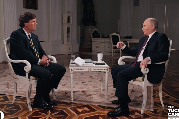Шольц покепкував з інтерв’ю Путіна пропагандисту Карлсону