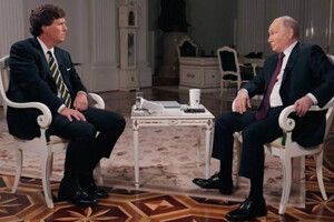 Путін не зміг приховати судому під час інтерв'ю Карлсону