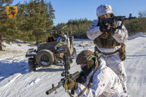 Як зазначив глава військової розвідки, Україні знадобиться значна військова допомога Заходу для шансу змінити ситуацію на полі бою