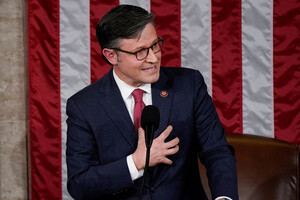 Джонсон розкритикував Білий дім за нездатність розв’язати міграційну кризу на кордоні з Мексикою