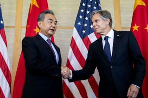 Блінкен провів зустріч з главою МЗС Китаю у Мюнхені: про що говорили