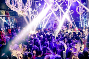 У Великій Британії закриваються нічні клуби: причина