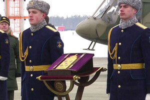 Путін взявся іконами «рятувати» величезні втрати російської авіації