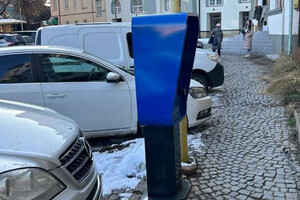 У Києві тимчасово скасована плата за паркування: подробиці