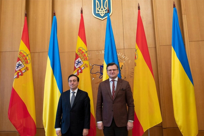 Іспанія готує новий пакет військової допомоги Україні