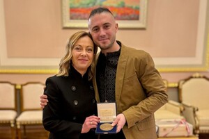 Прем'єр-міністерка Італії зробила подарунок улюбленому українському гурту 
