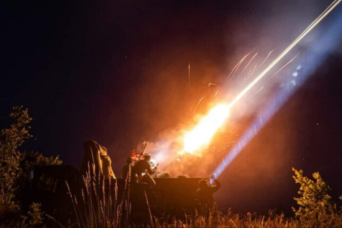 Окупанти атакували Дніпро: є поранені та руйнування