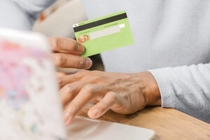 Зловмисники під різними приводами намагаються виманити реквізити банківських карток