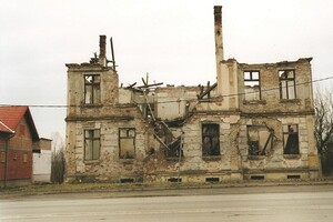 Зруйнований будинок у Вуковарі 