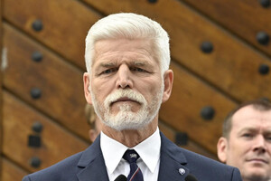 Петр Павел дозволив 20 громадянам країни приєднатися до ЗСУ та відмовив у цьому 56 особам