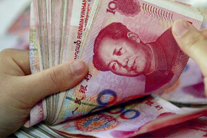 Росія хоче взяти кредити у Китаю в юанях – ЗМІ