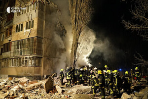 Атака на Одесу: пошкоджено багатоповерхівки, серед постраждалих є дитина