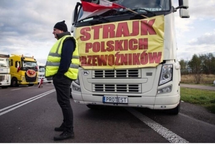 Хто винен у блокаді українсько-польського кордону: поляки дали відповідь 