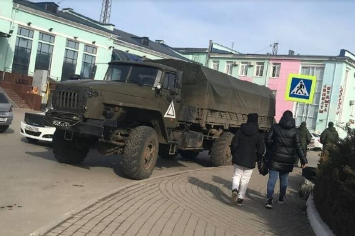 РФ перекинула силовиків з Москви до Криму для боротьби з підпіллям (фото)