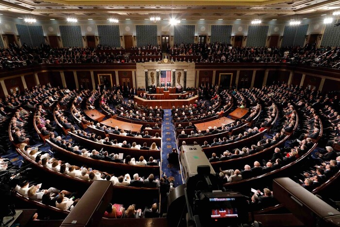 Палата представників США працює над проєктом пакета допомоги для України – ЗМІ