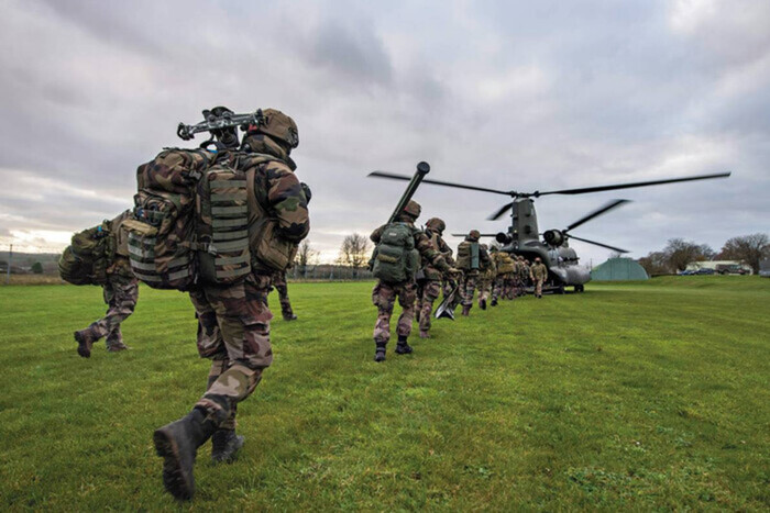 Страны НАТО уже направили военных в Украину – МИД Польши