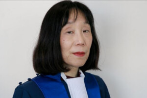 Суддя Томоко Акане, яка видала ордер на арешт Путіна, очолила Міжнародний кримінальний суд