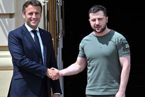 Зеленський пояснив, чому Макрон різко змінив риторику щодо Росії