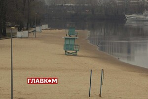 У Києві суттєво піднявся рівень води у Дніпрі (фото)