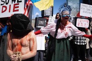 Українці завадили святкуванню росіян у Нью-Йорку