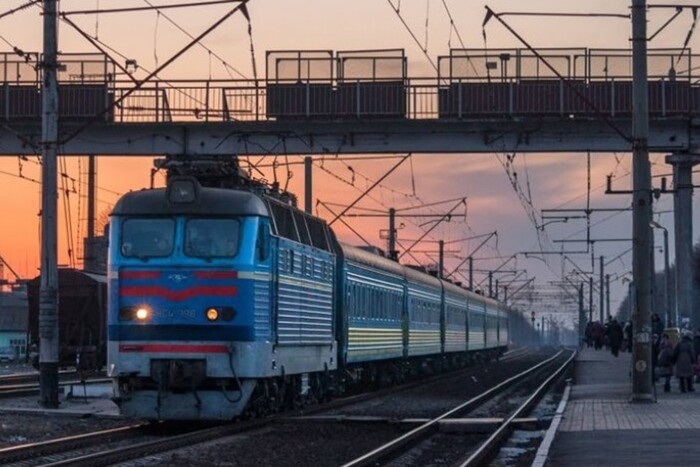 «Укрзалізниця» поновила рух поїздів до Кам'янця-Подільського