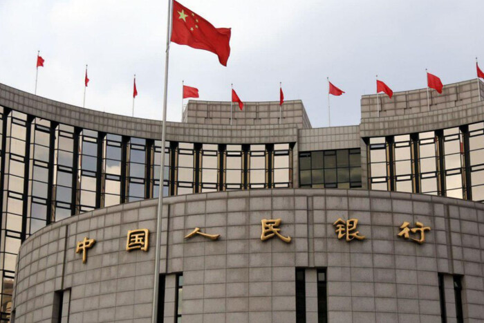 Банки Китаю почали блокувати платежі з Росії у юанях