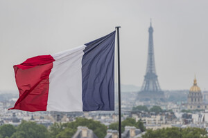 Франція оголосила найвищий рівень терористичної небезпеки