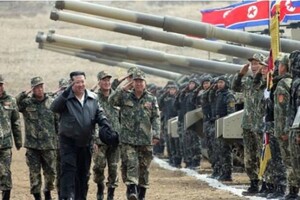 Кім Чен Ин закликав армію готуватись до бойових дій проти Південної Кореї