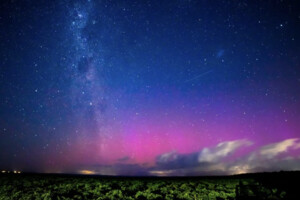 У Новій Зеландії було видно світлове шоу під час південного сяйва – неймовірні фото