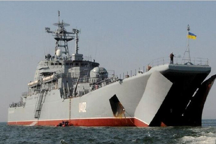 ЗСУ вдарили ракетою «Нептун» по кораблю «Костянтин Ольшанський» у Криму 