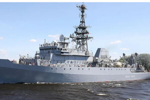 Атака на флот РФ: з'явилися свіжі фото потрощеного корабля «Іван Хурс»