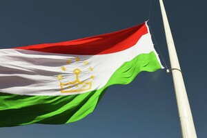 Контракти на війну або депортація: таджицький політик попередив своїх співгромадян у РФ
