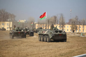Білорусь розпочала військові навчання поблизу кордону з Польщею, Литвою і Україною