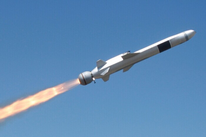 Атака на Одесу: ППО знищила російську ракету