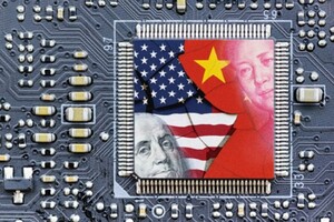 Мікрочипова війна США та Китаю у розпалі: постачання обладнання впало до мінімуму