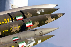 Іран має достатньо запасів урану для щонайменше трьох ядерних бомб – WP