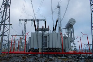 В Україну завезли генераторів потужністю в два атомних енергоблоки – експерт