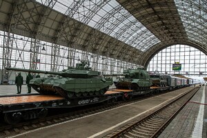 Один із «агітаційних поїздів» Міноборони РФ
