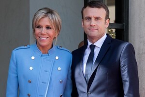Французька кінокомпанія зніме серіал про дружину президента Франції Бріжит Макрон
