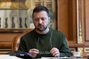Зеленський підписав указ про утворення восьми військових адміністрацій у Запорізькій області